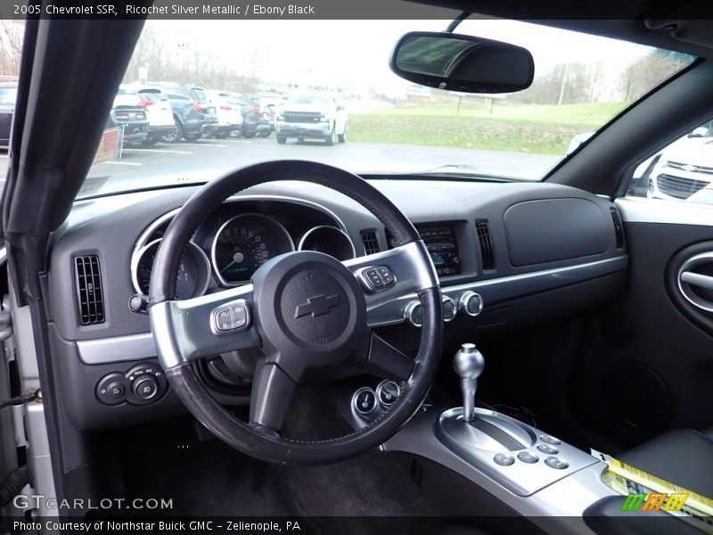 Ricochet Silver Metallic / Ebony Black 2005 Chevrolet SSR