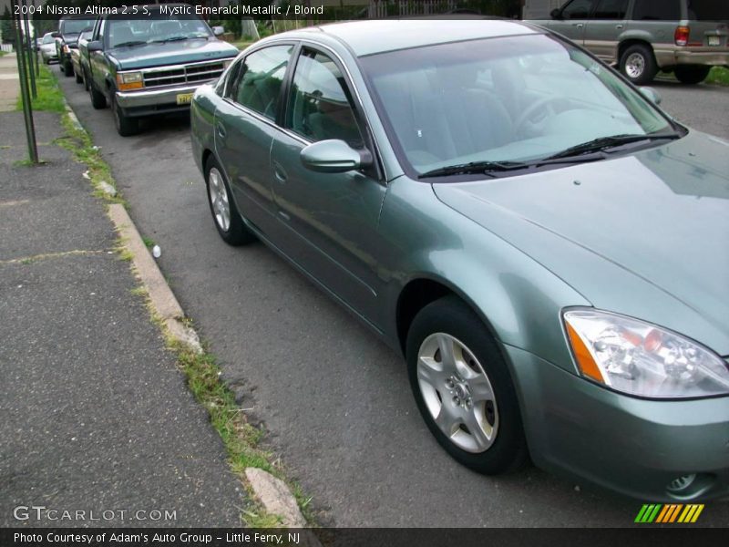 Mystic Emerald Metallic / Blond 2004 Nissan Altima 2.5 S