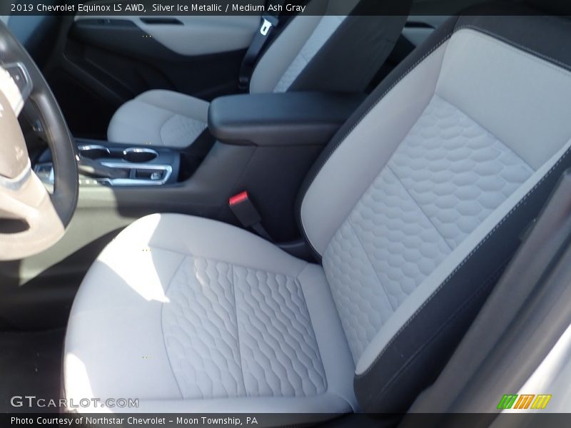 Silver Ice Metallic / Medium Ash Gray 2019 Chevrolet Equinox LS AWD