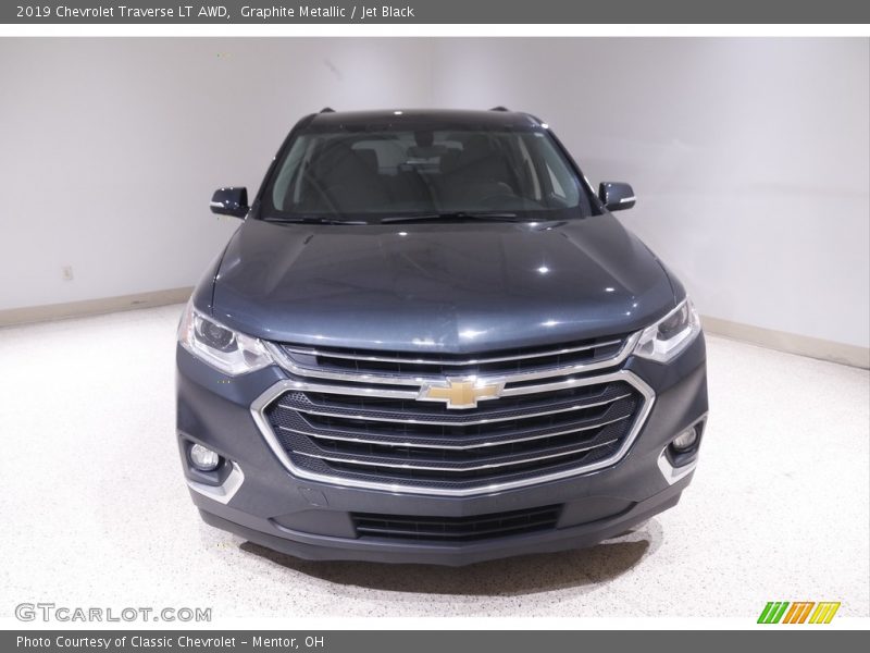 Graphite Metallic / Jet Black 2019 Chevrolet Traverse LT AWD