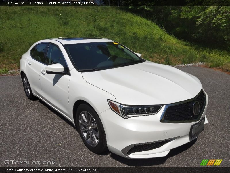 Front 3/4 View of 2019 TLX Sedan