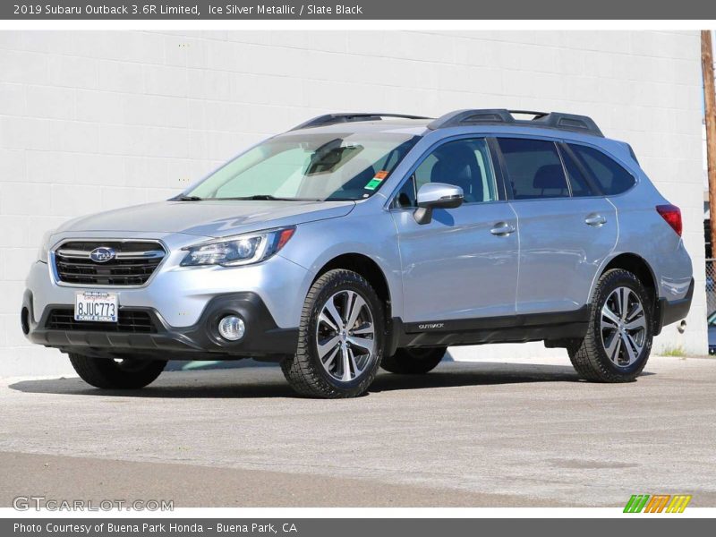 Ice Silver Metallic / Slate Black 2019 Subaru Outback 3.6R Limited