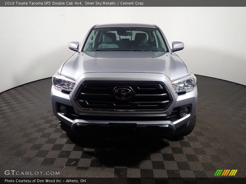 Silver Sky Metallic / Cement Gray 2019 Toyota Tacoma SR5 Double Cab 4x4