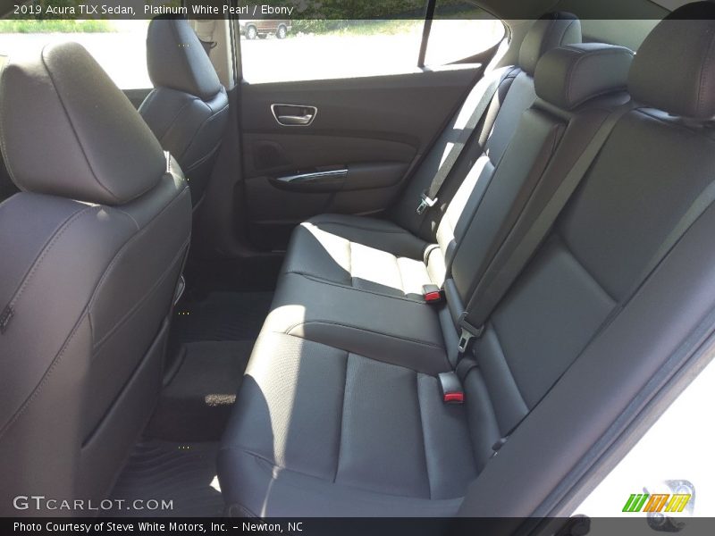 Platinum White Pearl / Ebony 2019 Acura TLX Sedan
