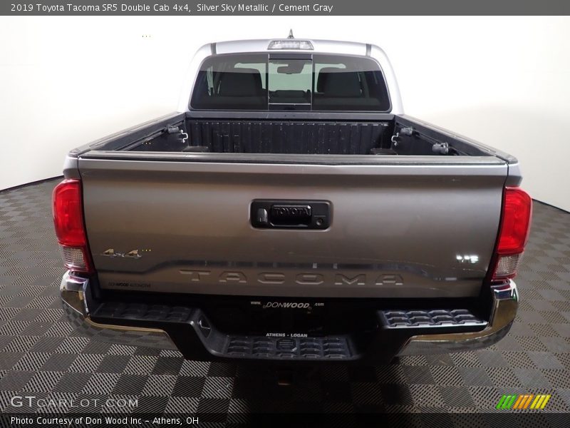 Silver Sky Metallic / Cement Gray 2019 Toyota Tacoma SR5 Double Cab 4x4