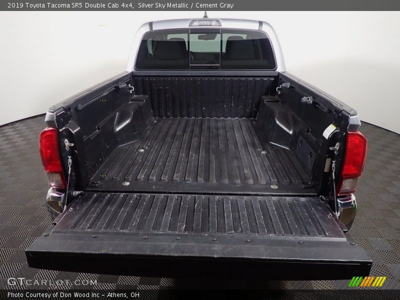 Silver Sky Metallic / Cement Gray 2019 Toyota Tacoma SR5 Double Cab 4x4