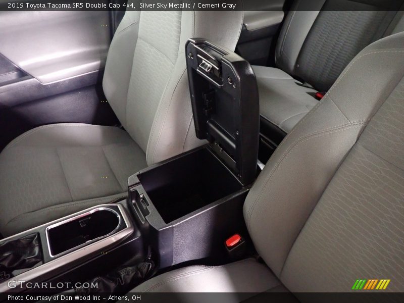 Silver Sky Metallic / Cement Gray 2019 Toyota Tacoma SR5 Double Cab 4x4