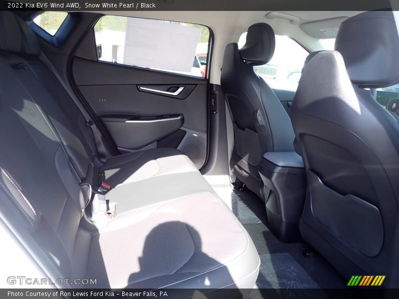 Snow White Pearl / Black 2022 Kia EV6 Wind AWD