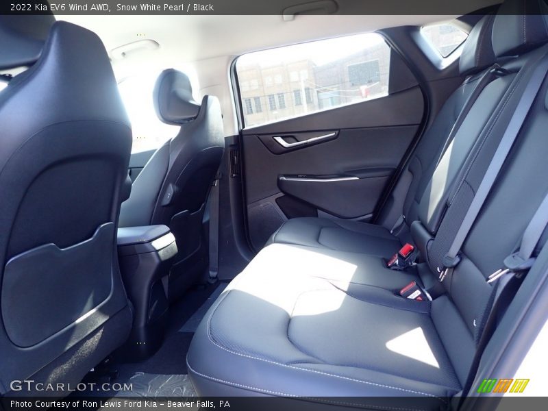 Snow White Pearl / Black 2022 Kia EV6 Wind AWD