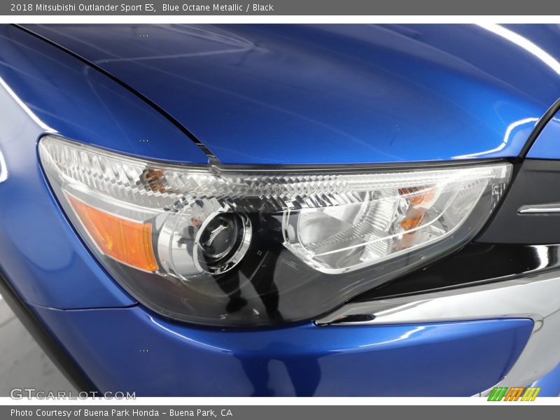 Blue Octane Metallic / Black 2018 Mitsubishi Outlander Sport ES