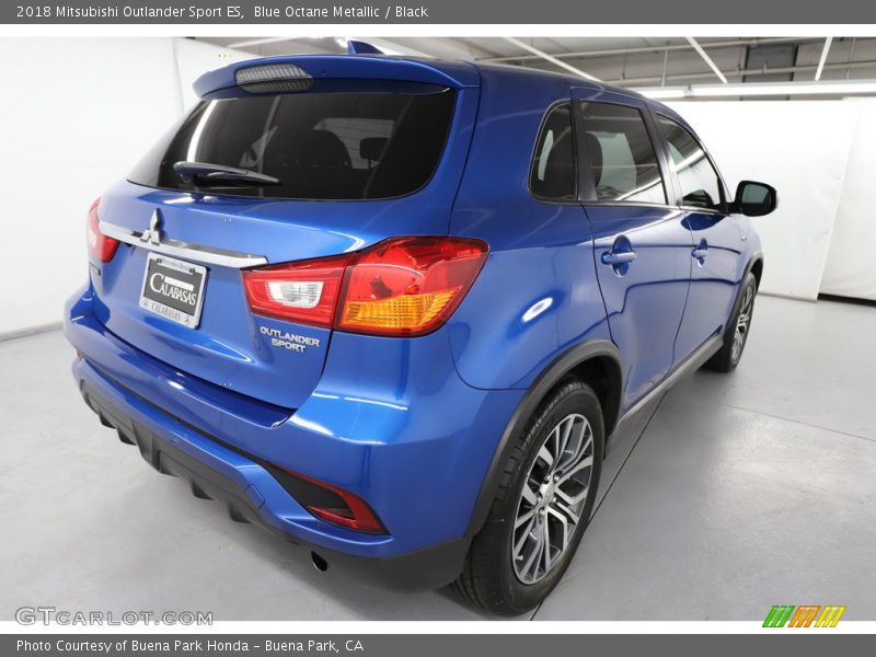 Blue Octane Metallic / Black 2018 Mitsubishi Outlander Sport ES