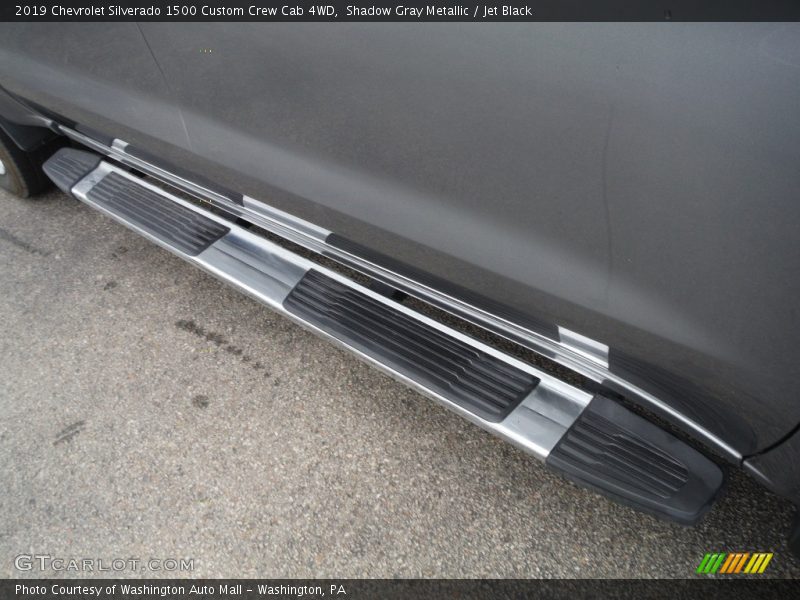 Shadow Gray Metallic / Jet Black 2019 Chevrolet Silverado 1500 Custom Crew Cab 4WD