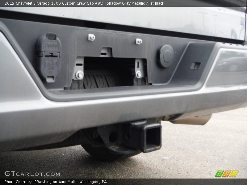 Shadow Gray Metallic / Jet Black 2019 Chevrolet Silverado 1500 Custom Crew Cab 4WD