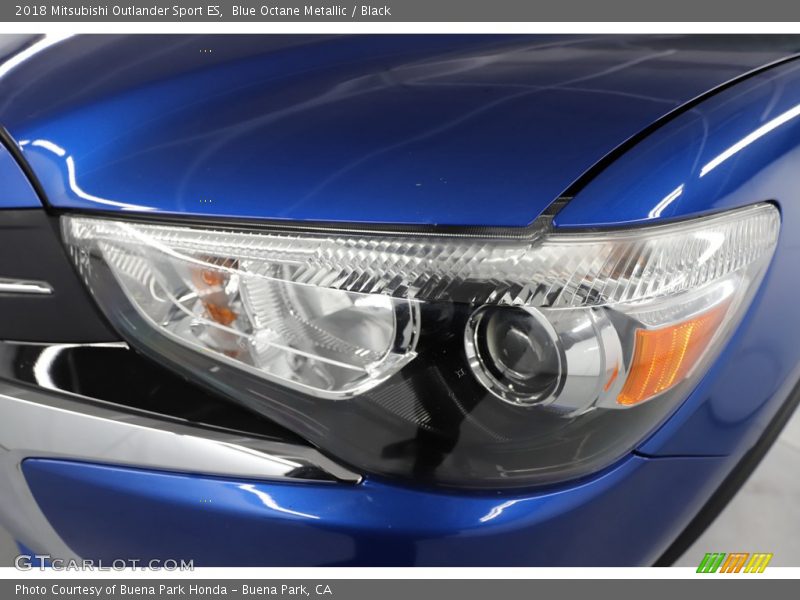 Blue Octane Metallic / Black 2018 Mitsubishi Outlander Sport ES
