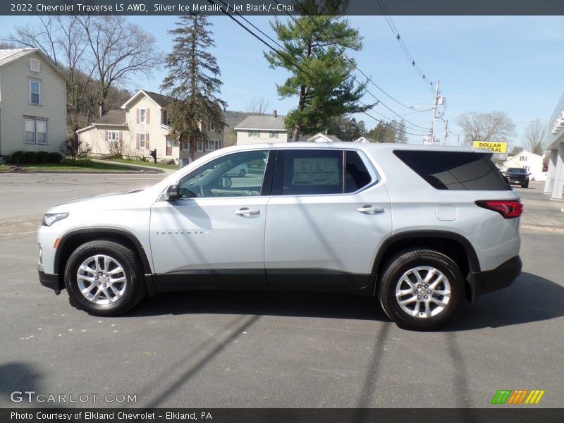  2022 Traverse LS AWD Silver Ice Metallic