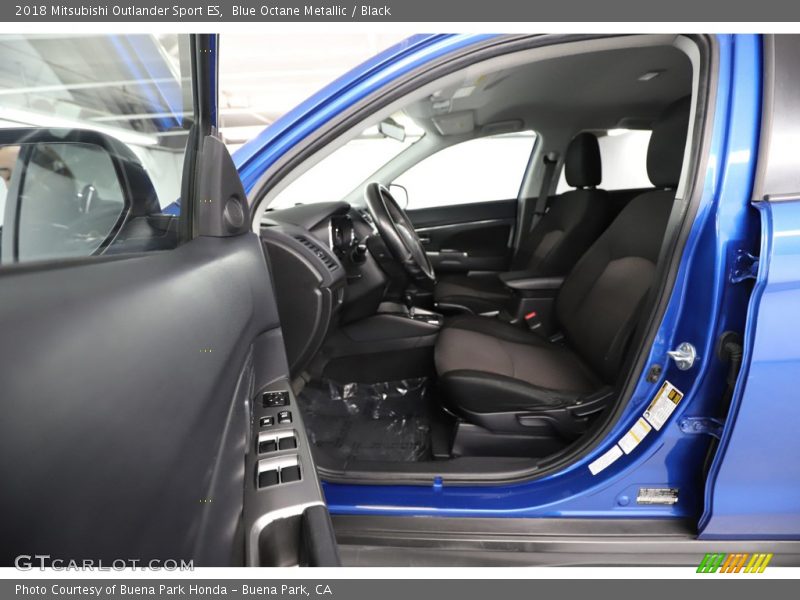 Blue Octane Metallic / Black 2018 Mitsubishi Outlander Sport ES