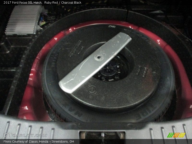 Ruby Red / Charcoal Black 2017 Ford Focus SEL Hatch