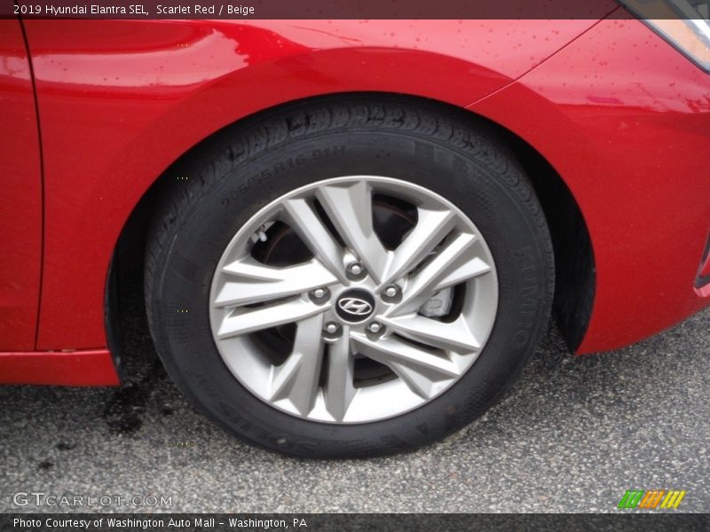 Scarlet Red / Beige 2019 Hyundai Elantra SEL