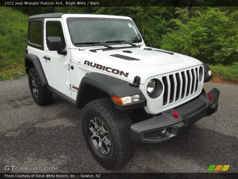 Front 3/4 View of 2022 Wrangler Rubicon 4x4