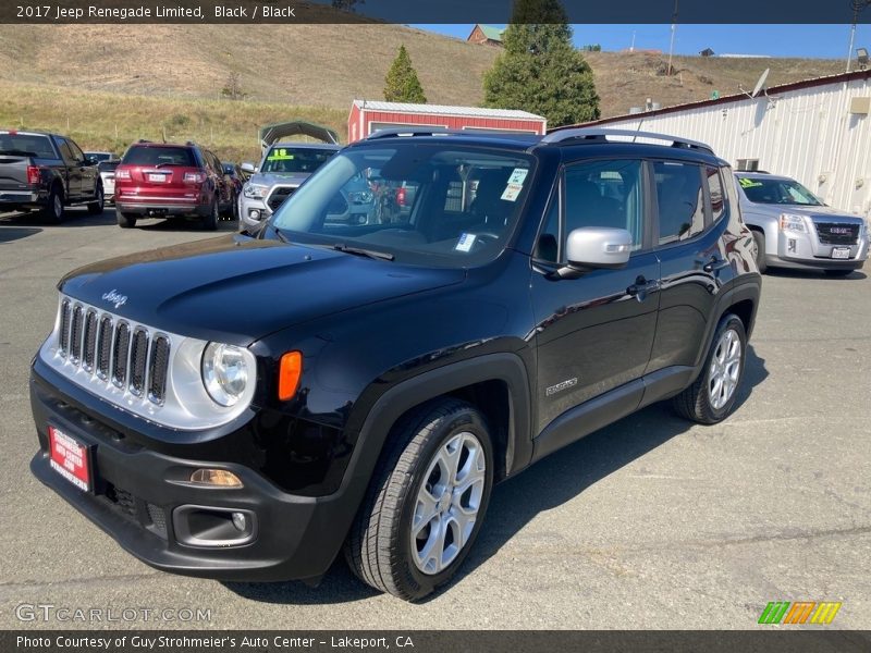 Front 3/4 View of 2017 Renegade Limited