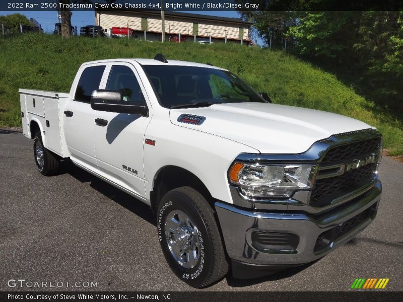 Bright White / Black/Diesel Gray 2022 Ram 2500 Tradesman Crew Cab Chassis 4x4