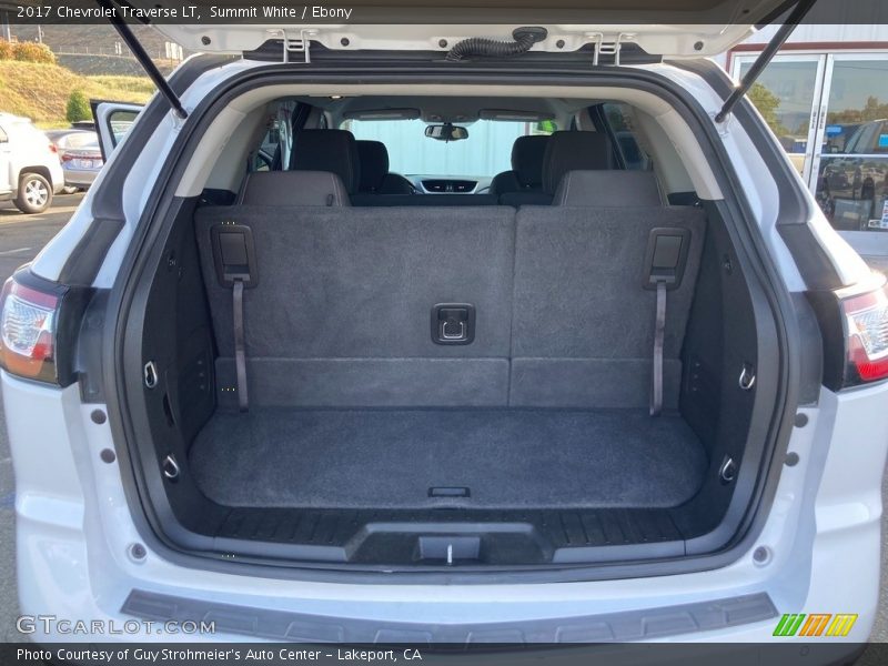 Summit White / Ebony 2017 Chevrolet Traverse LT
