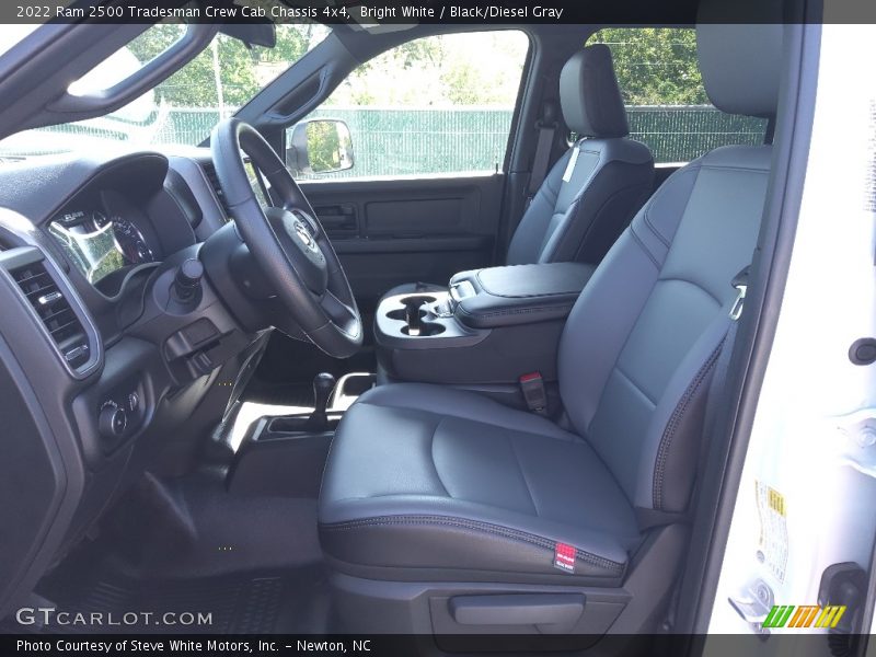 Bright White / Black/Diesel Gray 2022 Ram 2500 Tradesman Crew Cab Chassis 4x4