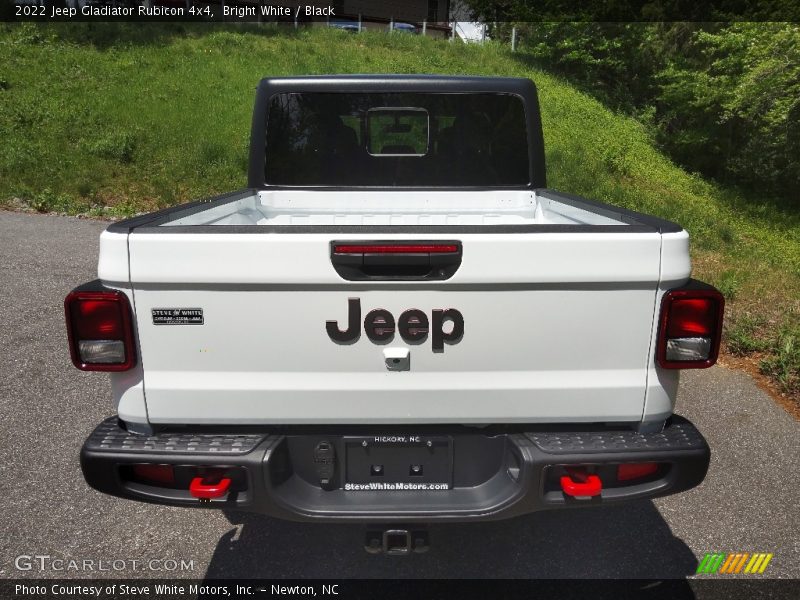 Bright White / Black 2022 Jeep Gladiator Rubicon 4x4