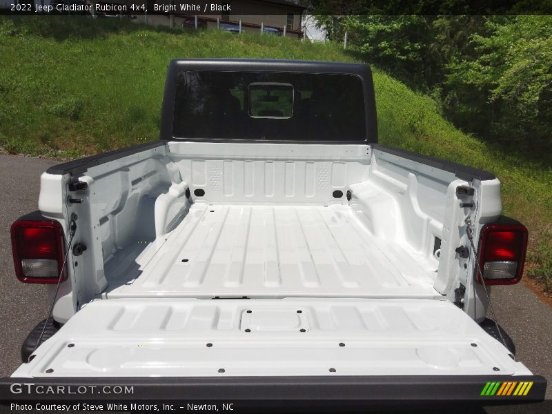 Bright White / Black 2022 Jeep Gladiator Rubicon 4x4