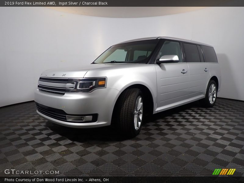Ingot Silver / Charcoal Black 2019 Ford Flex Limited AWD