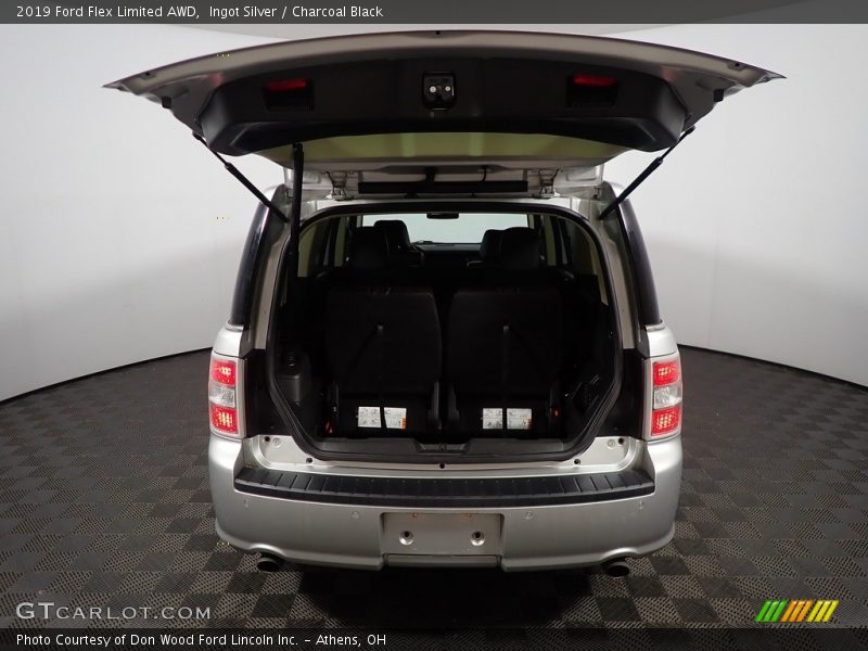 Ingot Silver / Charcoal Black 2019 Ford Flex Limited AWD