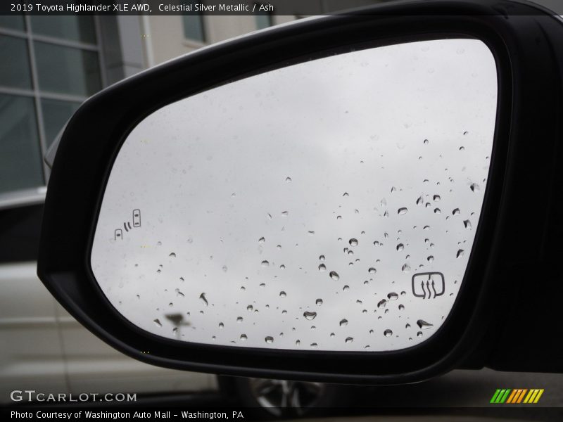 Celestial Silver Metallic / Ash 2019 Toyota Highlander XLE AWD