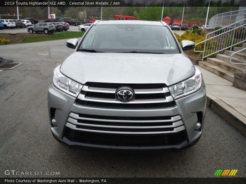 Celestial Silver Metallic / Ash 2019 Toyota Highlander XLE AWD