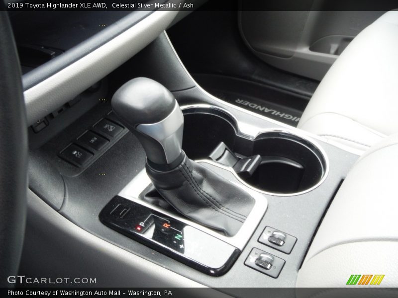 Celestial Silver Metallic / Ash 2019 Toyota Highlander XLE AWD