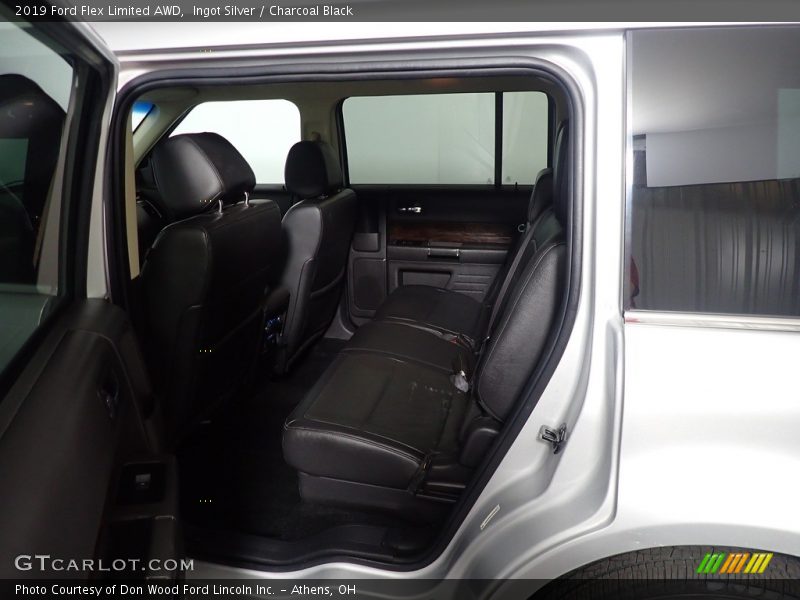 Ingot Silver / Charcoal Black 2019 Ford Flex Limited AWD