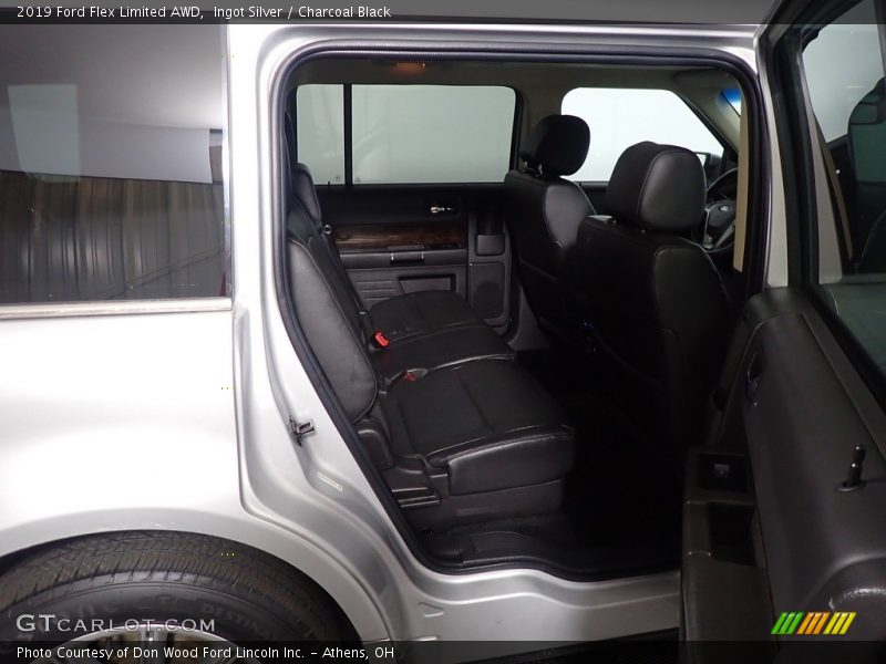 Ingot Silver / Charcoal Black 2019 Ford Flex Limited AWD