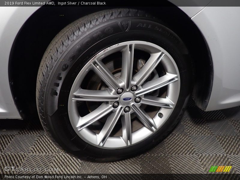 Ingot Silver / Charcoal Black 2019 Ford Flex Limited AWD