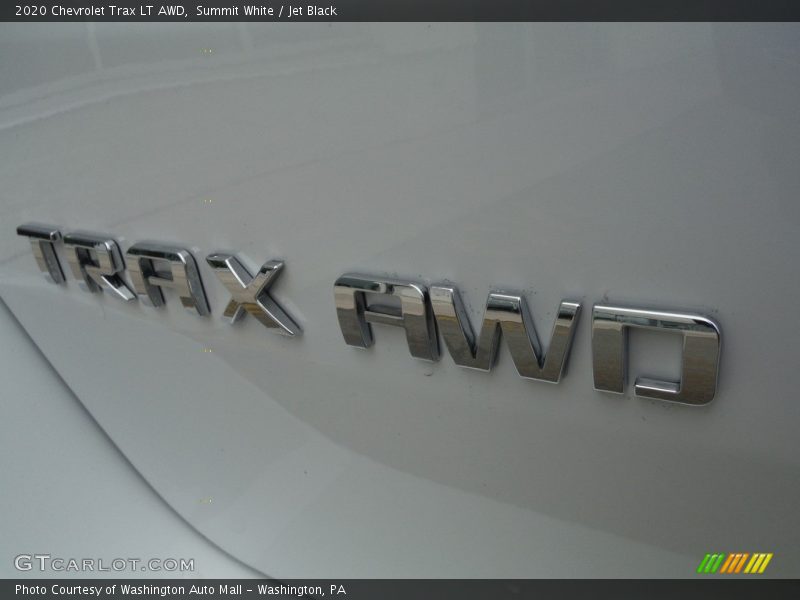 Summit White / Jet Black 2020 Chevrolet Trax LT AWD