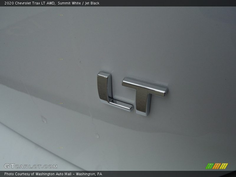 Summit White / Jet Black 2020 Chevrolet Trax LT AWD