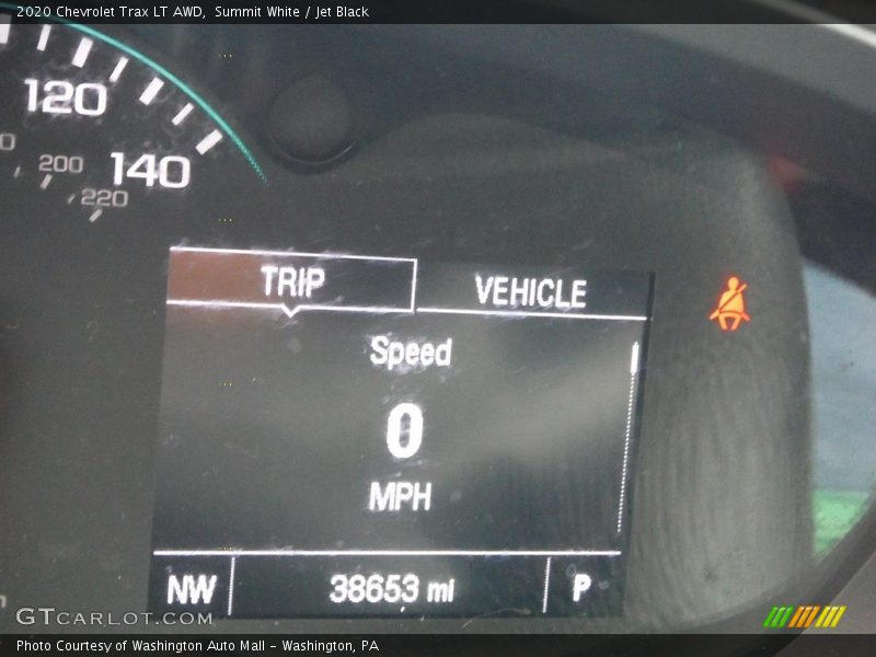Summit White / Jet Black 2020 Chevrolet Trax LT AWD