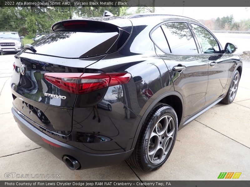 Vulcano Black Metallic / Black 2022 Alfa Romeo Stelvio Sprint AWD