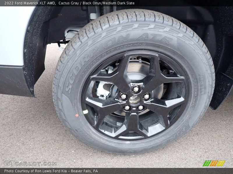  2022 Maverick XLT AWD Wheel