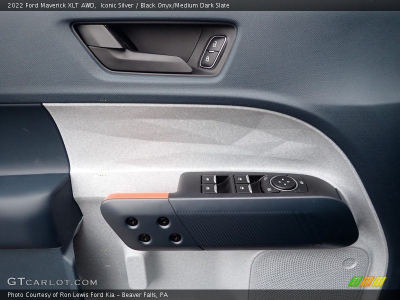 Iconic Silver / Black Onyx/Medium Dark Slate 2022 Ford Maverick XLT AWD