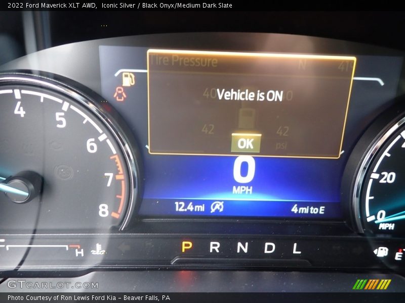 Iconic Silver / Black Onyx/Medium Dark Slate 2022 Ford Maverick XLT AWD