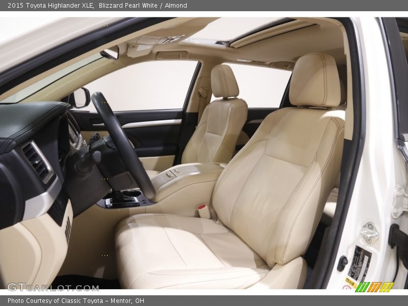 Blizzard Pearl White / Almond 2015 Toyota Highlander XLE