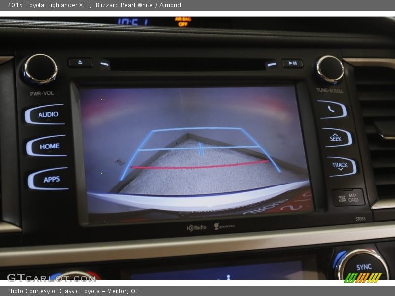 Blizzard Pearl White / Almond 2015 Toyota Highlander XLE