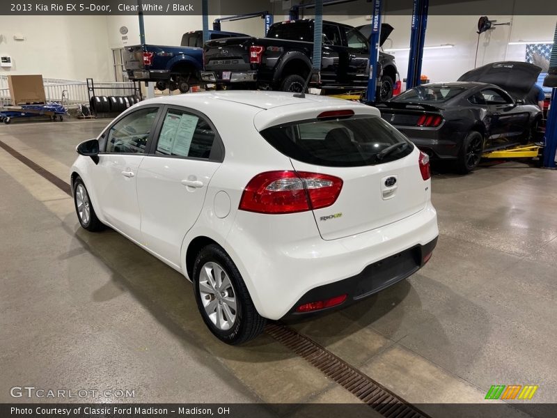 Clear White / Black 2013 Kia Rio EX 5-Door