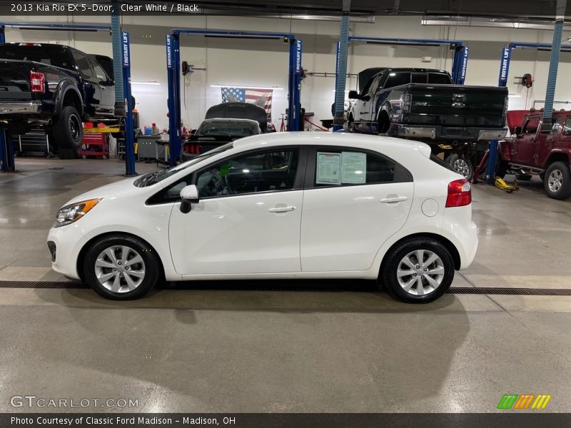 Clear White / Black 2013 Kia Rio EX 5-Door