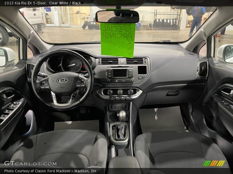 Clear White / Black 2013 Kia Rio EX 5-Door