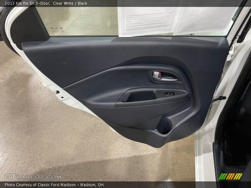 Clear White / Black 2013 Kia Rio EX 5-Door